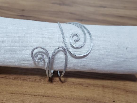Bracelete Aramado Prateado