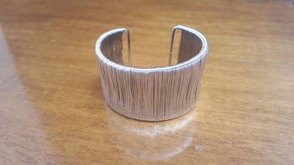 Bracelete Aramado Prateado