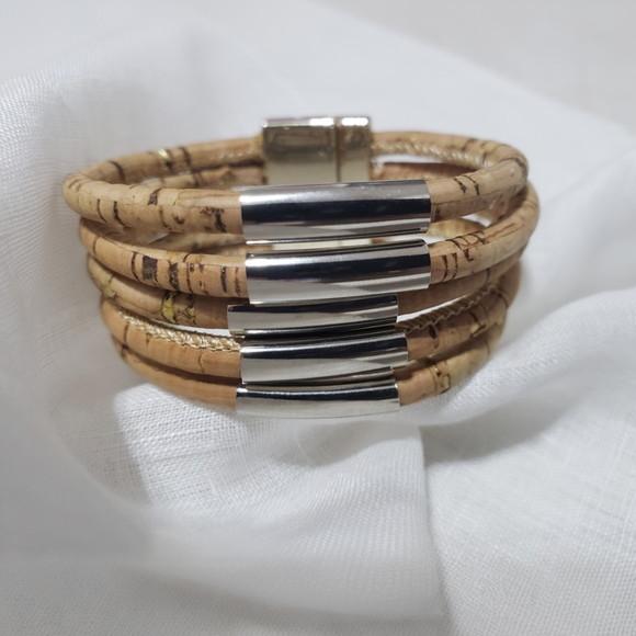 Bracelete de Cortiça e Metal
