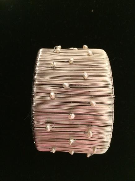 Bracelete de Prata e Pérolas