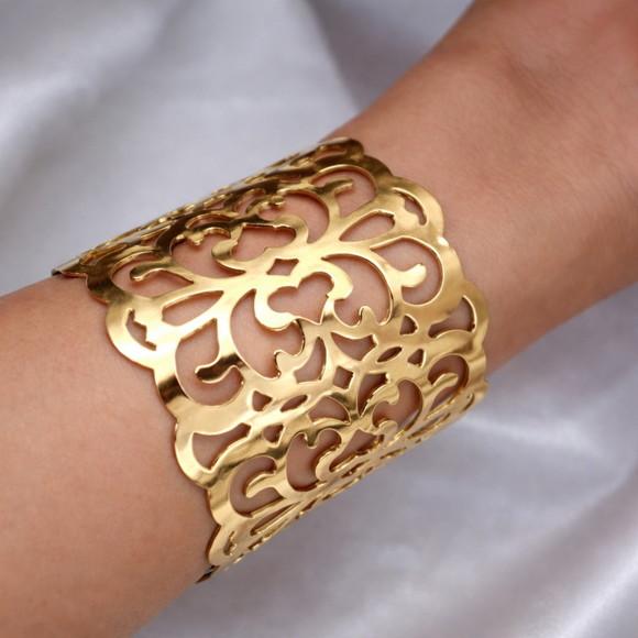 Bracelete Dourado com Arabescos