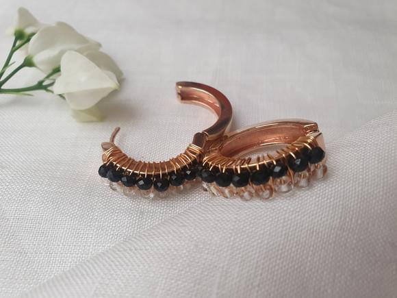 Brinco Argola Banhado com Cristais Preto e Transparente