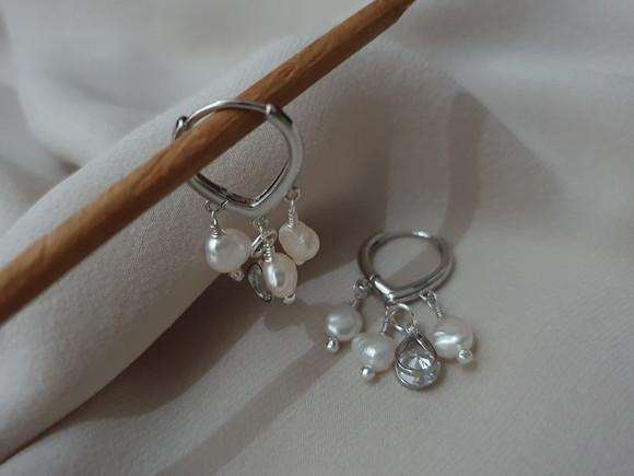 Brinco Argola com Pérolas Naturais e Cristal
