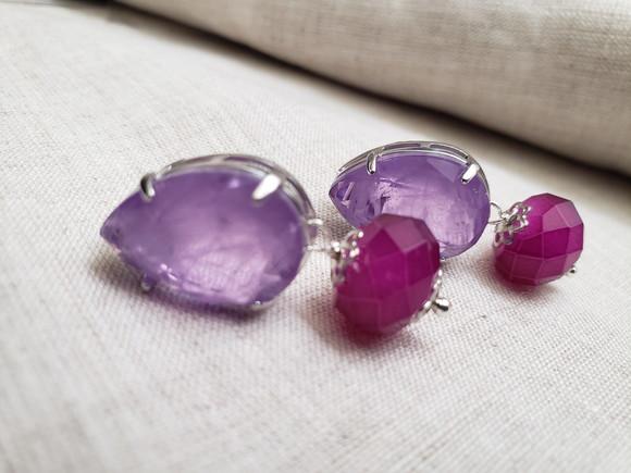 Brinco Banhado a Prata com Cristal Lavanda
