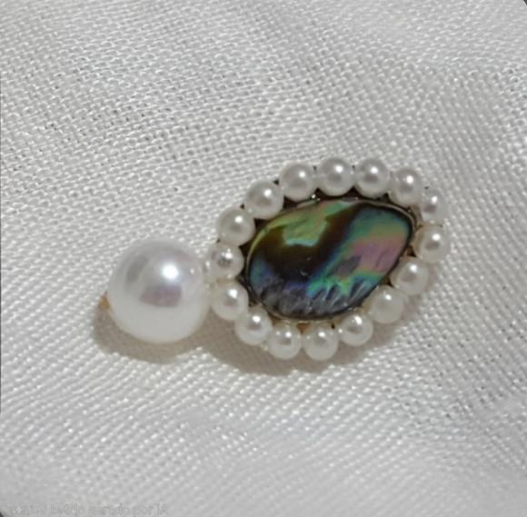 Brinco Banhado com Cabochão Abalone e Pérolas
