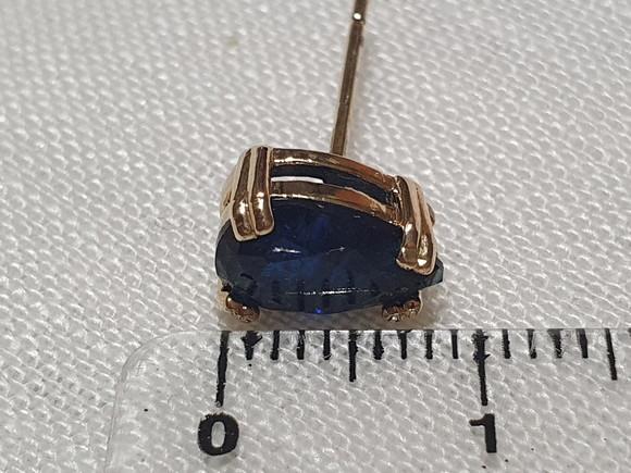 Brinco Banhado com Cristal Azul Bic