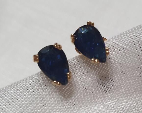 Brinco Banhado com Cristal Azul Bic