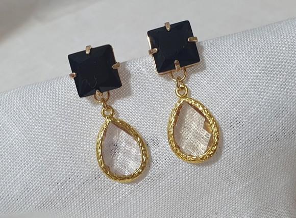 Brinco Banhado com Cristal Ônix e Pingente Rose de France