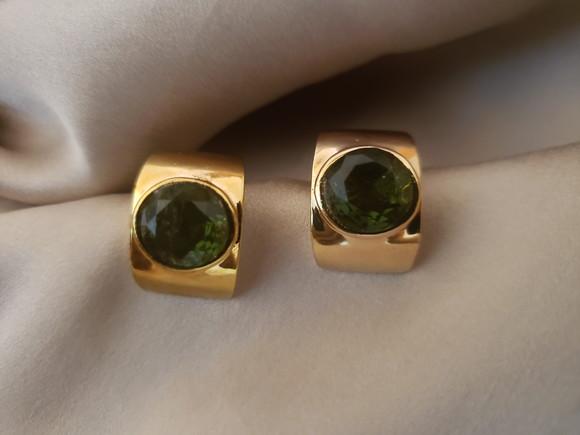 Brinco Banhado com Cristal Verde Esmeralda