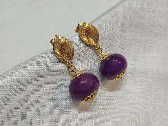 Brinco Banhado com Pedra Natural Jade Roxo