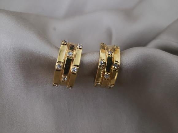 Brinco Banhado com Zircônias