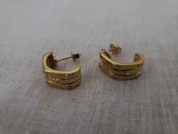 Brinco Banhado com Zircônias