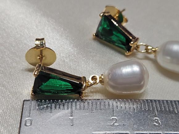 Brinco de Pérola Shell e Cristal Turmalina Morion
