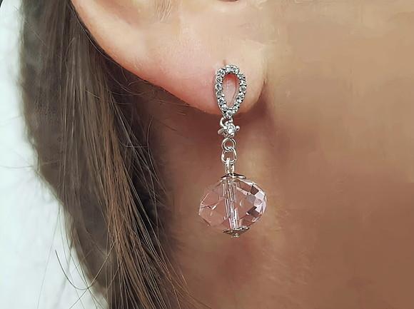 Brinco de Prata com Ponto de Luz e Cristal Rose de France