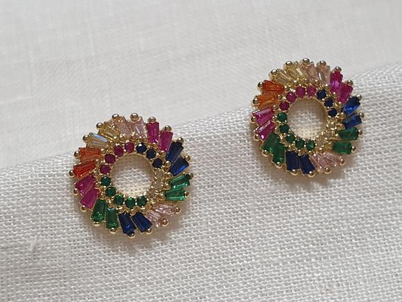 Brinco Dourado com Cristais Coloridos