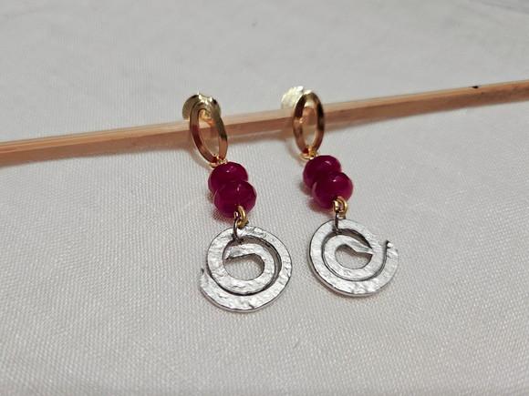 Brinco Dourado e Prateado com Pedras Jadi Rubi
