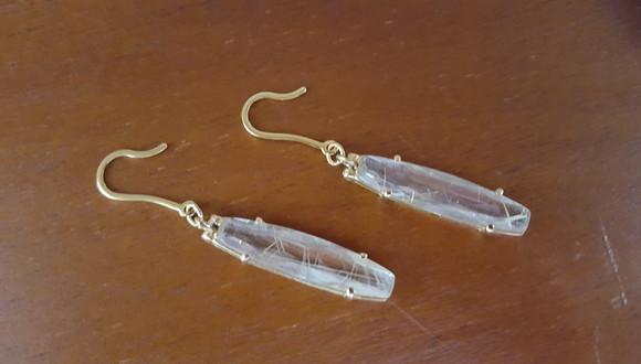 Brinco Gancho com Quartzo Rutilado