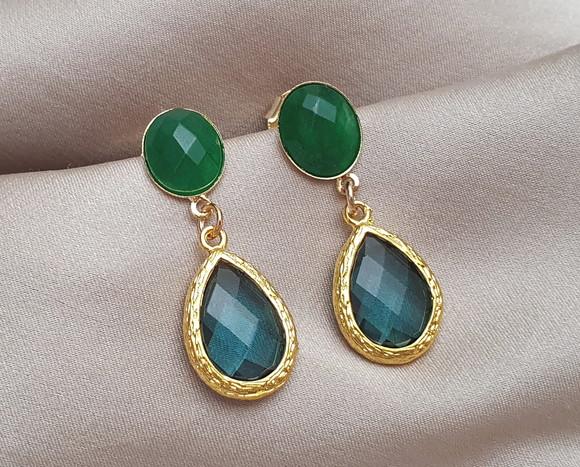 Brinco Pino Banhado com Cristais Verde - Semijoia