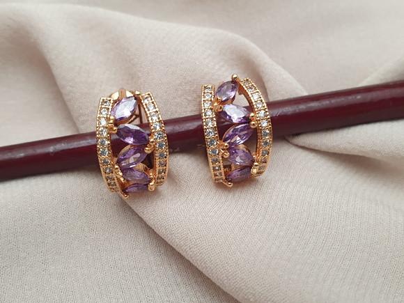 Brinco Pino Banhado com Cristal Lavanda