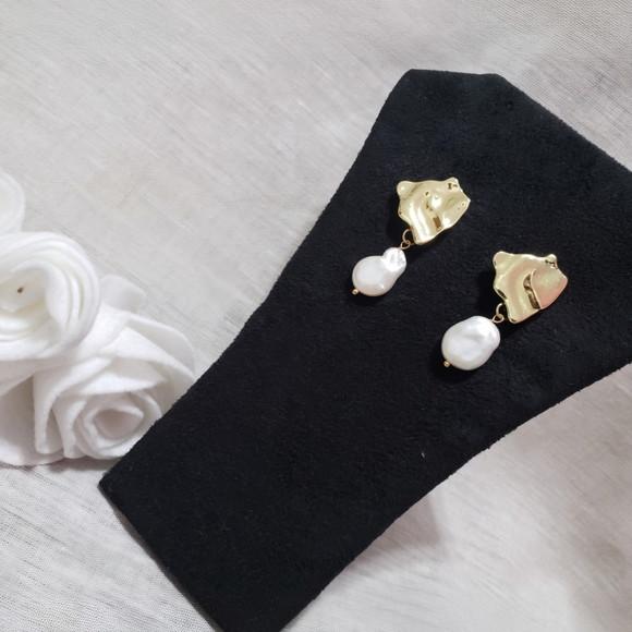 Brinco Pino Banhado com Pérola de Água Doce
