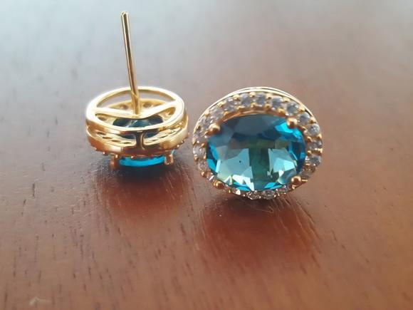 Brinco Pino Dourado com Cristais Água Marinha e Incolor