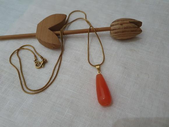 Colar Banhado com Pedra Natural Ágata Laranja
