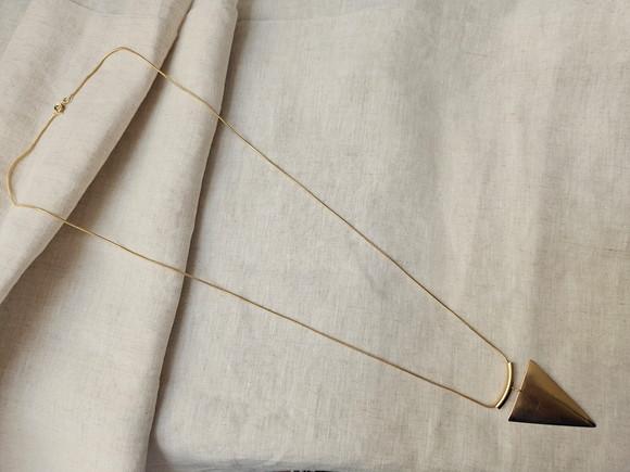 Colar Banhado de Corrente com Pingente Triangular
