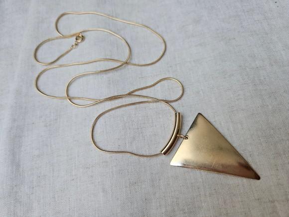 Colar Banhado de Corrente com Pingente Triangular