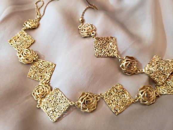 Colar Banhado Dourado com Filigranas