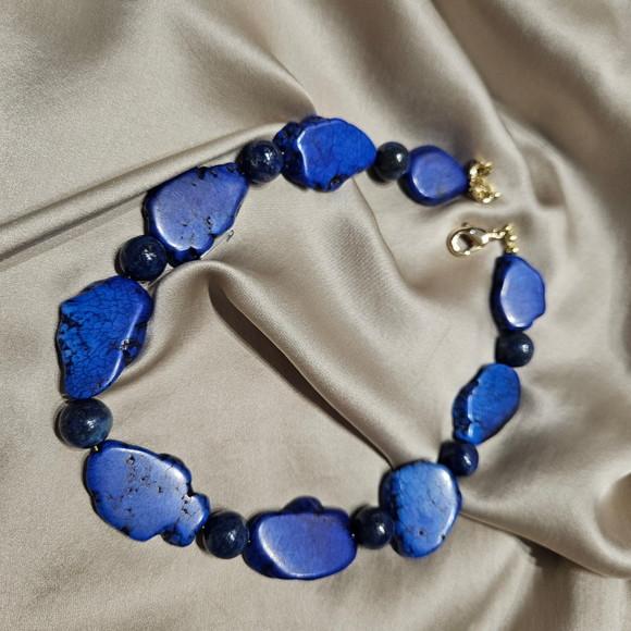 Colar Choker de Pedras Naturais Ágata e Lápis Lazuli