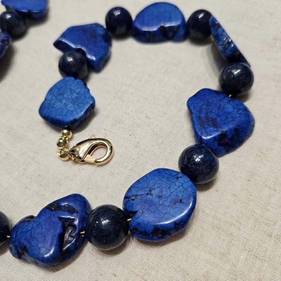 Colar Choker de Pedras Naturais Ágata e Lápis Lazuli