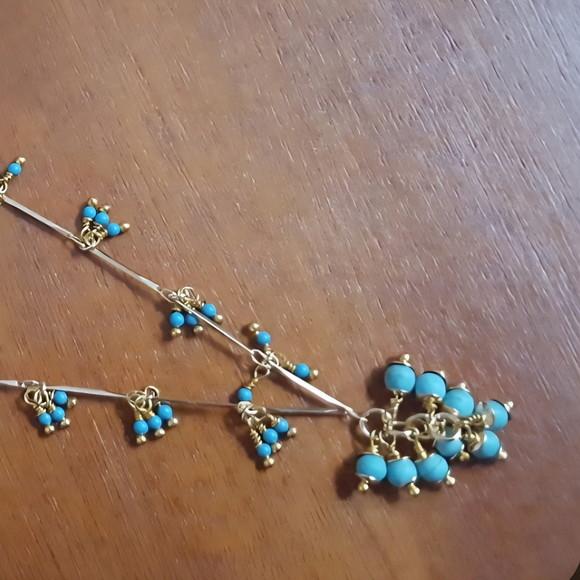 Colar com Mini Pingentes de Pedras Naturais Turquesa