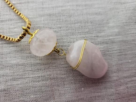 Colar com Pedra Natural Quartzo Rosa