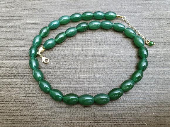 Colar com Pedras Jade Esmeralda I