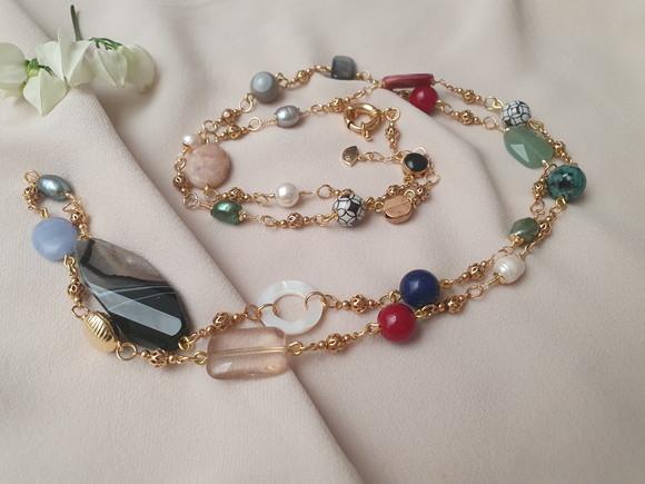Colar com Pedras Naturais Coloridas
