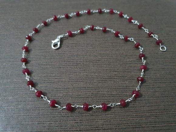 Colar com Pedras Naturais Jade Rubi