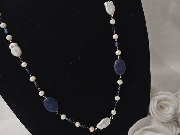 Colar com Pedras Naturais Lápis Lazuli e Pérolas