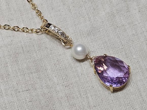 Colar Corrente com Pingente de Pérola e Cristal Lavanda