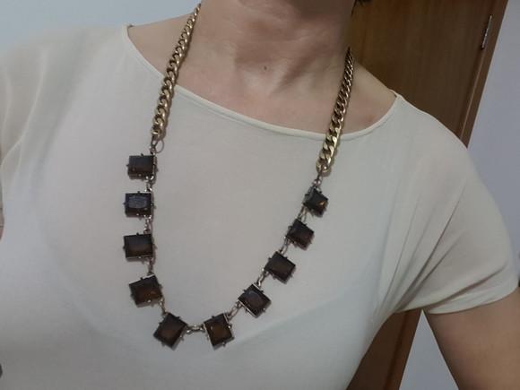 Colar de Cabochão Castor