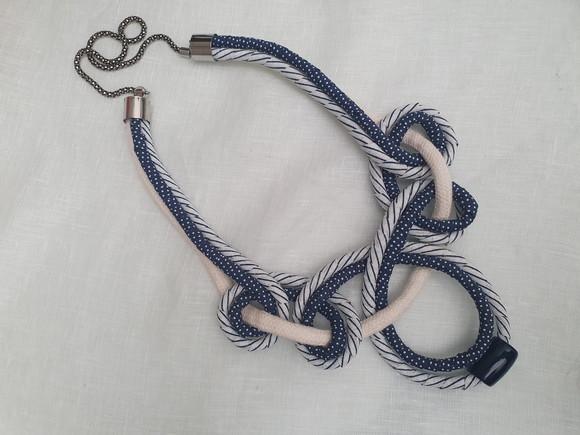 Colar De Corda Encapado