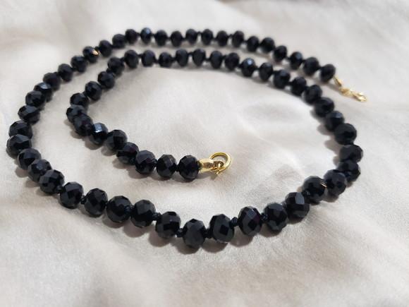 Colar de Cristais Preto