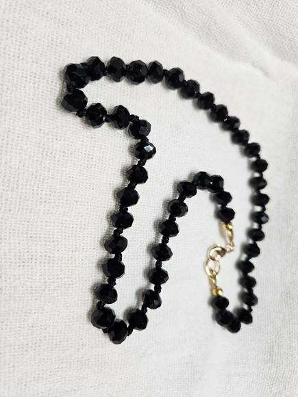 Colar de Cristais Preto