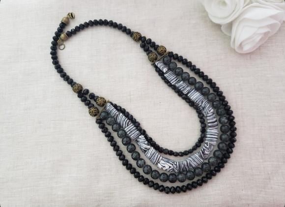Colar de Cristais Preto e Cinza