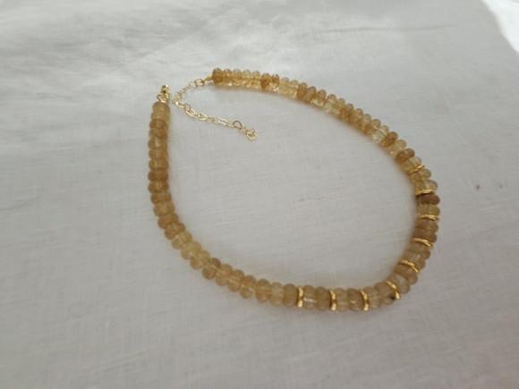 Colar de Cristal Rutilado Rondel e Entremeios Dourados