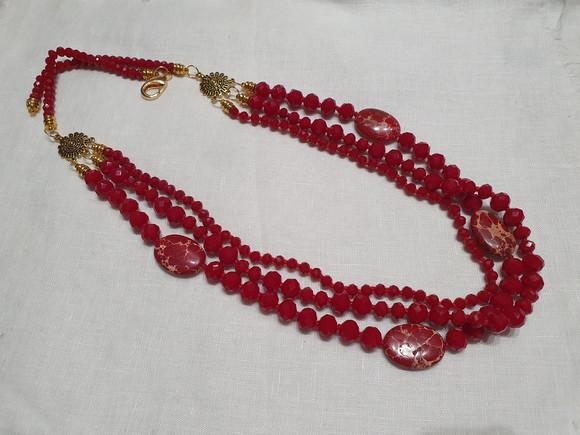 Colar de Cristal Vermelho