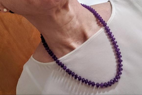 Colar de Jade Roxo