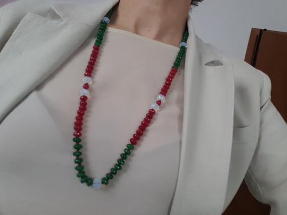 Colar de Pedras Naturais Jade Rubi e Verde
