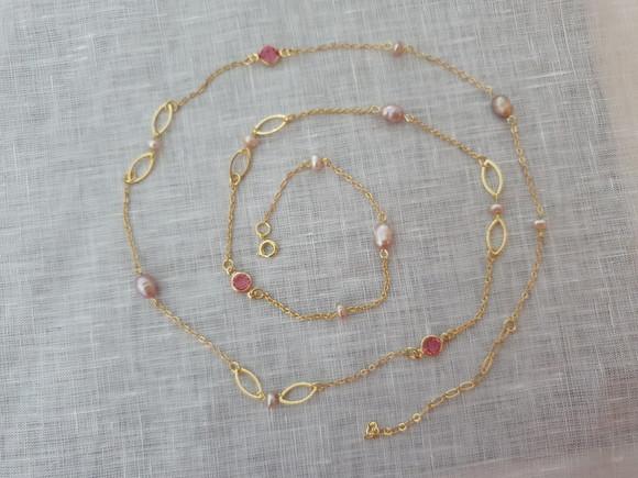 Colar de Pérolas Rose e Cristal Rubi