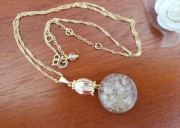 Colar Dourado com Cristal Rutilado