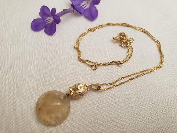 Colar Dourado com Cristal Rutilado